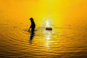 給料が安い業界を辞めたいと感じたらどうすればいい？