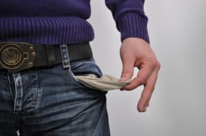 給料が上がらない会社を辞めるべきかどうかの判断基準は？