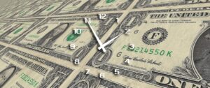 給料が少ない仕事の将来性を見極めるポイントは？