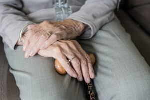 給料や退職についての相談はどこでできる？